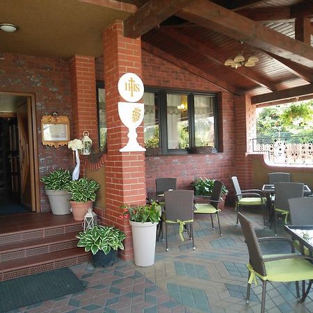 Hotel Rypsowka 노비 삭츠 외부 사진